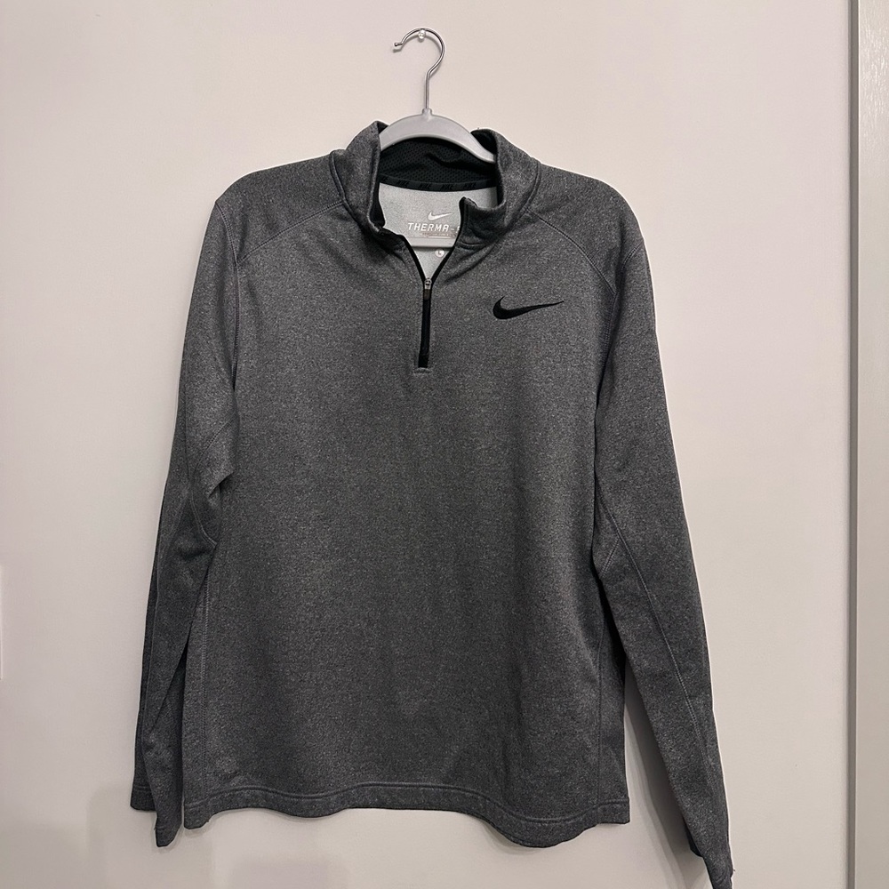 Men’s Nike Black and Gray Therma-Fit Pullover